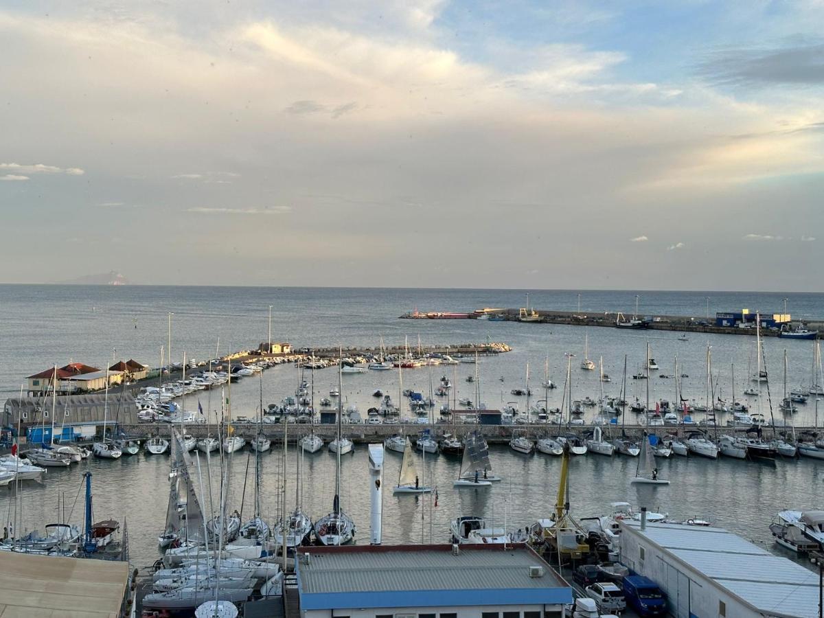Apartmán Mare Cibo E Relax Ad Anzio Exteriér fotografie